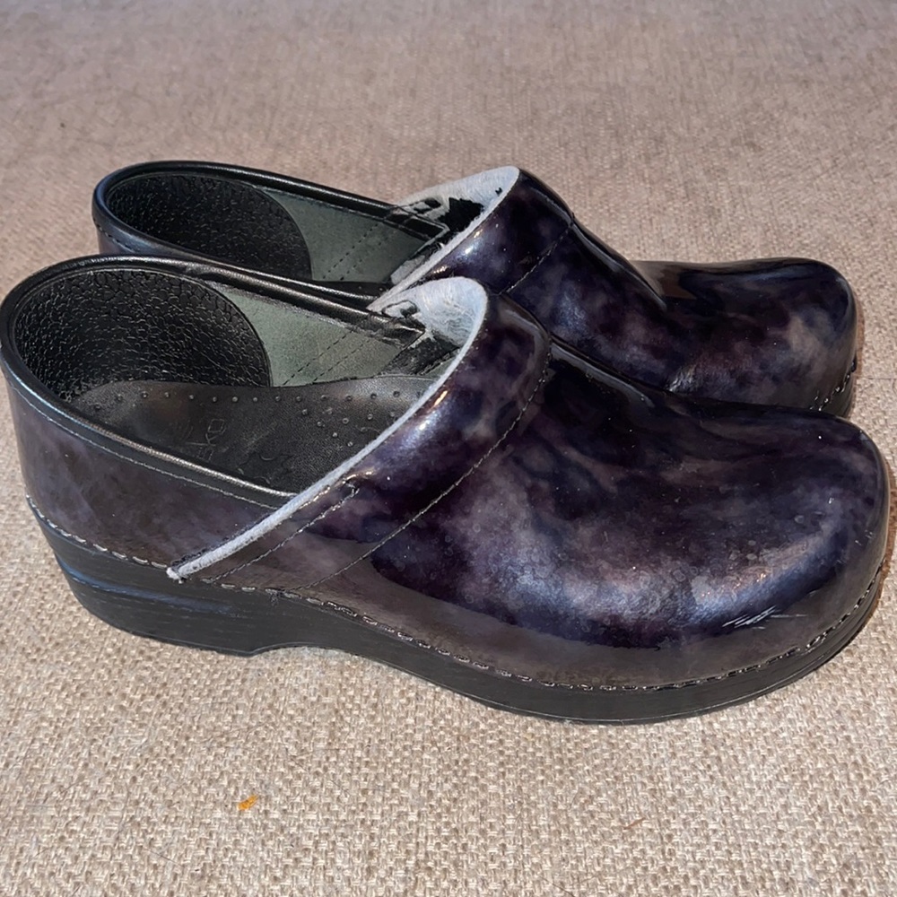 Dansko Marbled Clogs Mules 38